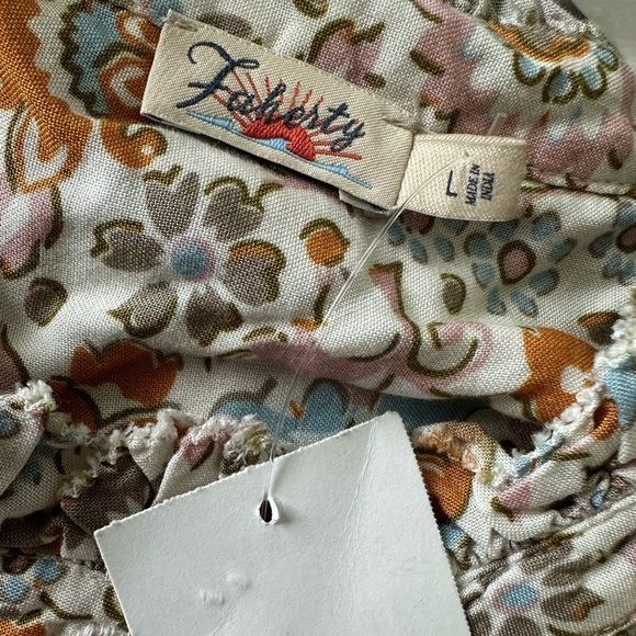 Faherty Women's Faith Blouse NWT - Picture 12 of 14